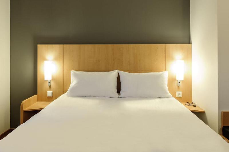 Ibis Budget Berlin Kurfuerstendamm - Neu Renoviert Exteriér fotografie